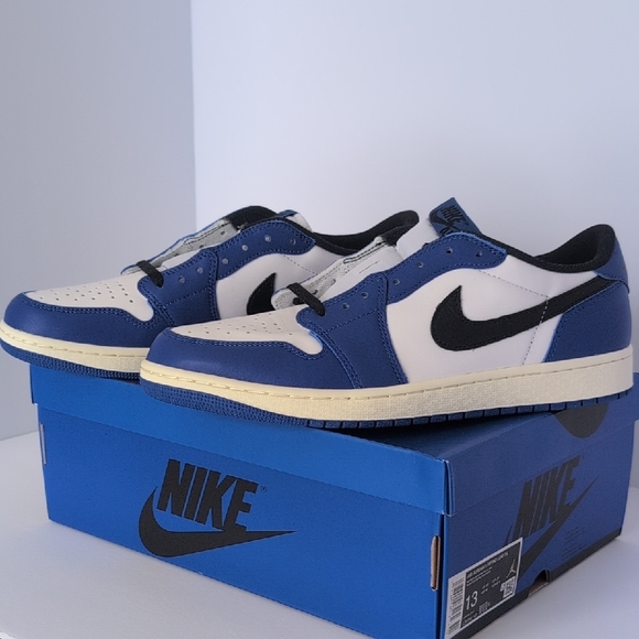 Air Jordan 1 Low Game Royal - Picture 3 of 16